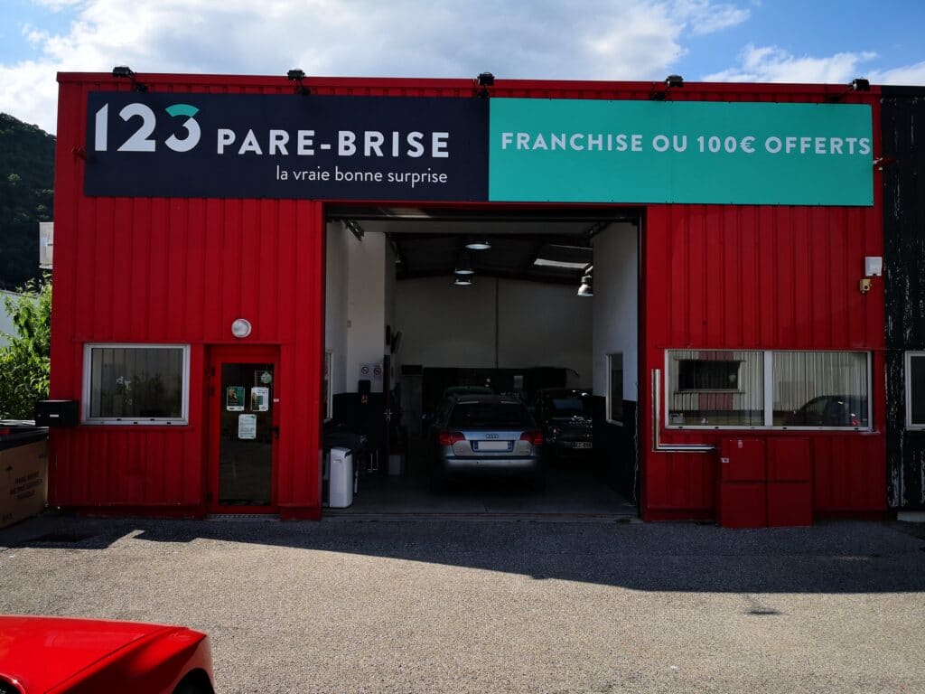123PareBrise-echirolles-facade Façade de l'agence 123 Pare-Brise Echirolles