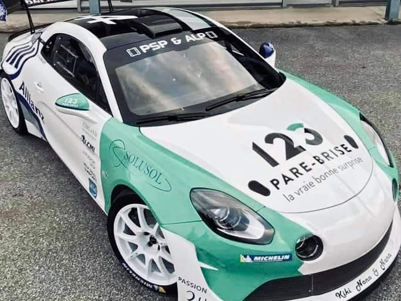partenariat Rapahël Marry et 123 Pare-Brise Alpine A110 R-GT